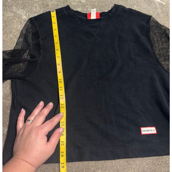 Hunter x Target women’s black long sleeve sweatshirt with mesh sleeves (small) - Picture 6 of 8